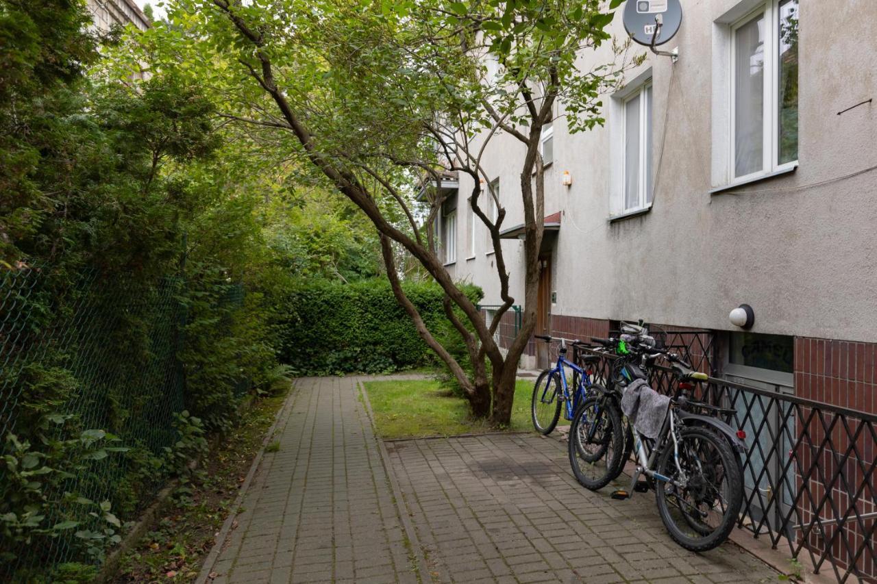 Micro Apartment Near Fort Mokotow Warsaw Exterior photo